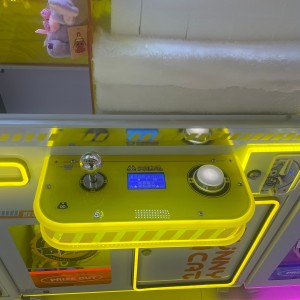 Chengjietian Gen 2.5 claw machine center control panel with joystick and digital display