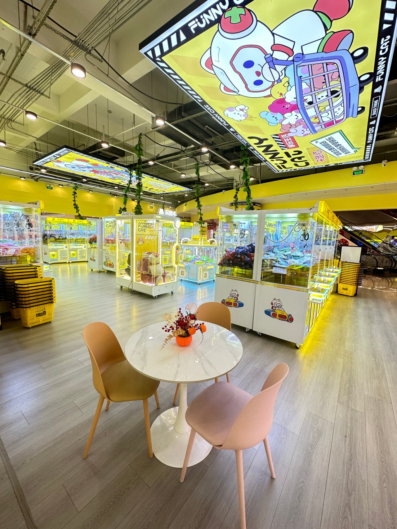 Chengjietian Gen 3.5 large size claw machines installed in a commercial arcade, designed for big plush prize operations