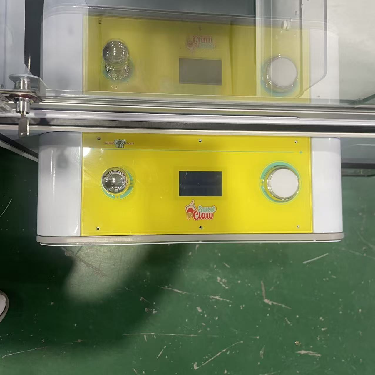 Gen 5 giant claw machine control panel