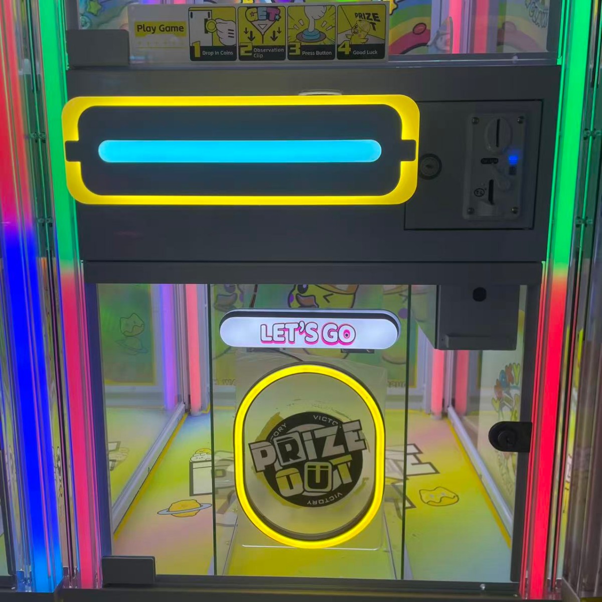 clip prize machine prize outlet and coin acceptor, commercial 40 clip arcade machine front lower section